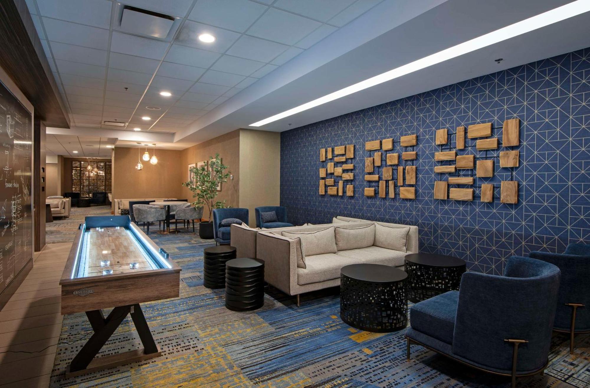 Hotel Doubletree By Hilton West Edmonton Exterior foto